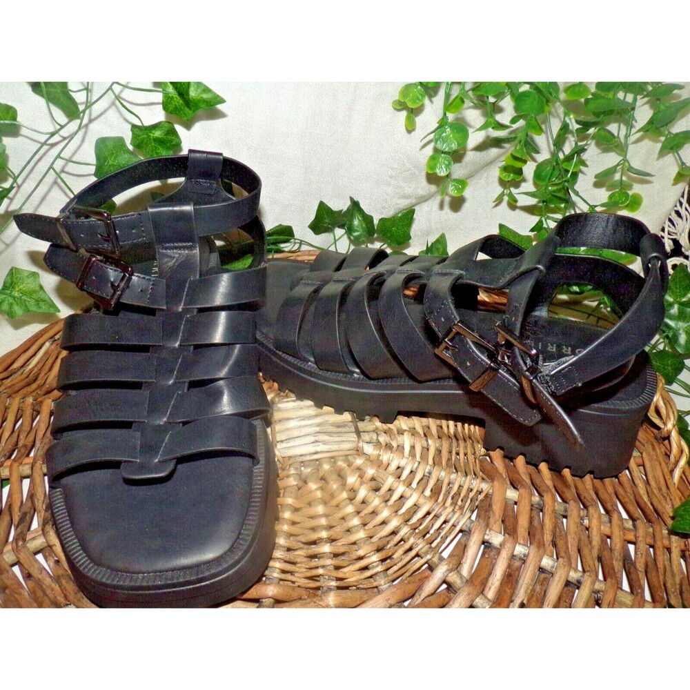 Torrid Shoes Black Chunky Glad Sandal U.S. Women's Size: 9WW